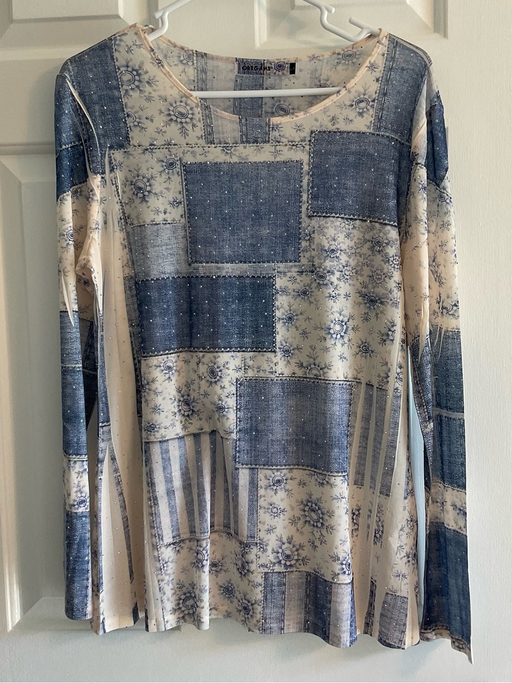 NWOT Bohemian Boutique Distressed Patchwork Print Long Sleeve Top - Size Large